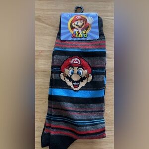 Nintendo Super Mario Crew Shoe 1 pair Size 6 1/2- 12